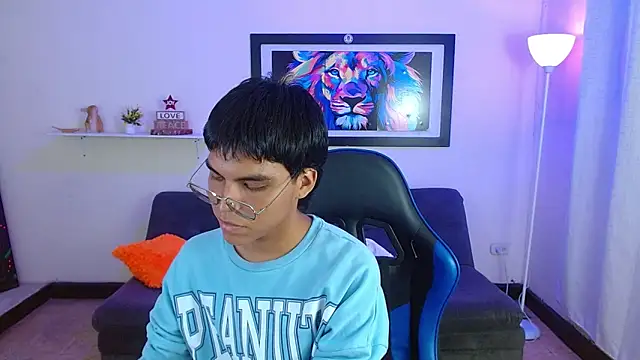 Maecum18 live XXX chat