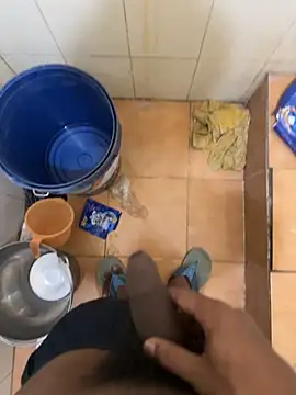 lele122277 élő XXX-chatje