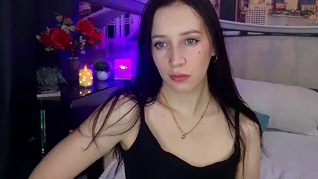 MonicaSweetx Chat XXX in diretta