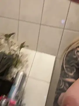 Show modela SelinaGalinsky6 na web-kameri