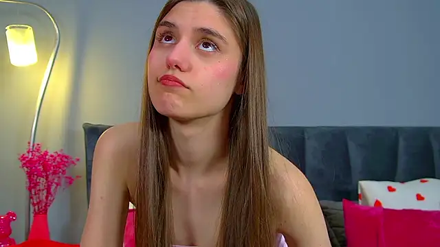 ArianaAllens' Live XXX Chat