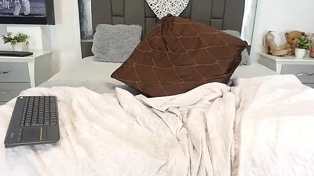 BonnieClydde 现场XXX聊天