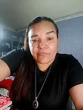 Chat XXX en directo de Zuleyka_69