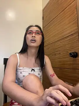 goddess_athena69 Show Webcam