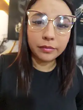 LizzRousen Live XXX chat