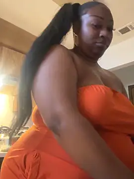 theesweetheart2: онлайн-секс-чат