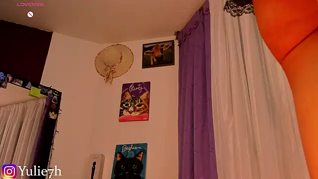 Czat XXX na żywo – _Jessy_Moon_