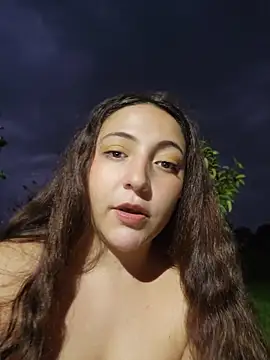 VickyHoult: онлайн-секс-чат