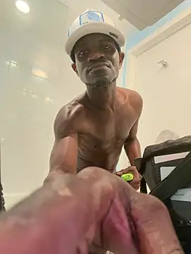 Maculine_Stayr Show in webcam