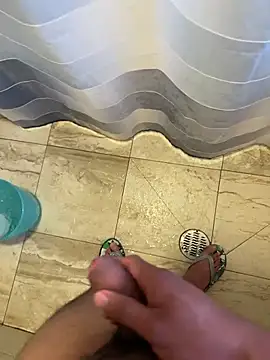 Romel_2476: διαδικτυακό σόου στην κάμερα