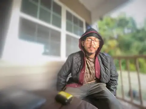 Chatroom XXX en direct de ThrowedWorldWide