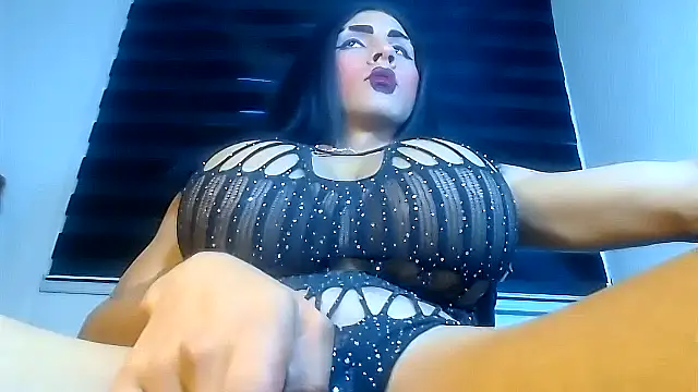 Вебкам-шоу STEFANI_MILLER