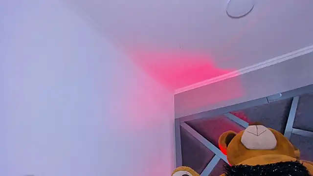 AuroraWishes live XXX chat