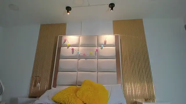 Taylor_Royal_ élő XXX-chatje