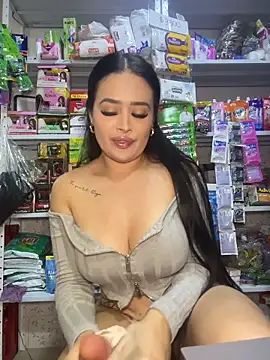 Sara_fun's Webcam Show