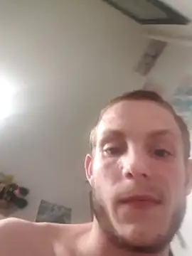 Jungspund25- – Live XXX-chat