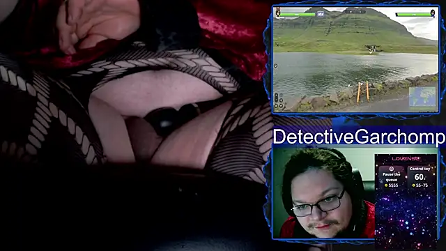 Pertunjukan Kamera Web DetChompy