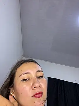 Abby_Colyns23: онлайн-секс-чат