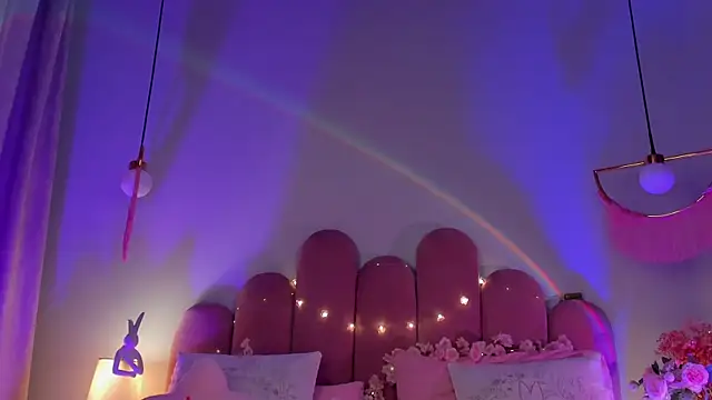 Онлайн чат XXX ElsaYoung