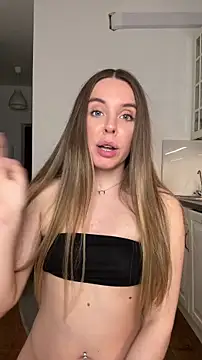 alicemodel Live XXX Chat