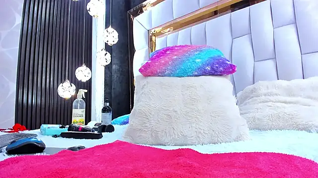 Онлайн чат XXX SarayRoyse