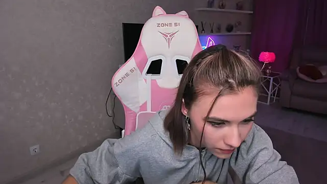 Chat XXX en directo de EllaCurtis