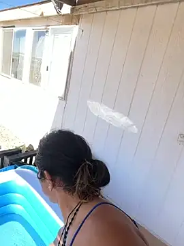 Pokazy przed kamerką – TranSexualJade95