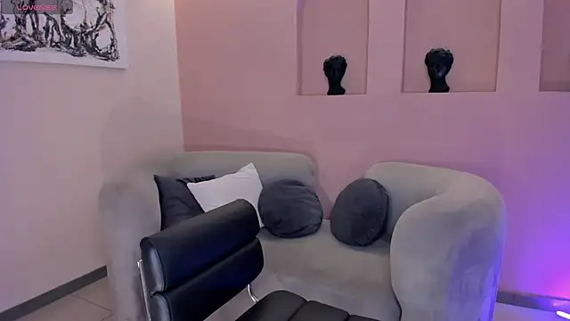 SunnyRivers' Live XXX Chat