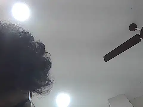 Madhu08fm's Webcam Show