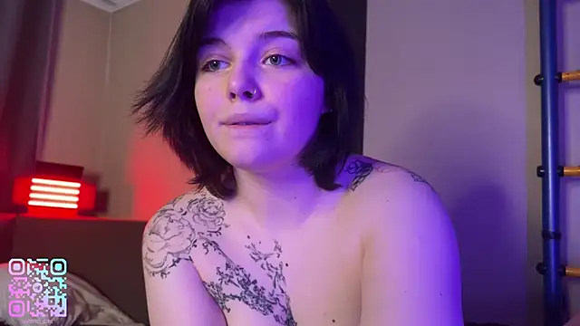 Živý XXX chat LoveIyBarbie