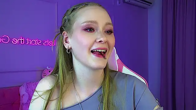 AgataFoxley Live XXX-Chat