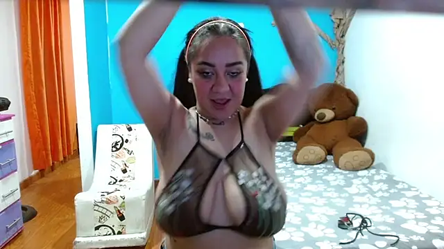 Andrea_deepsloppy Obrolan Langsung XXX