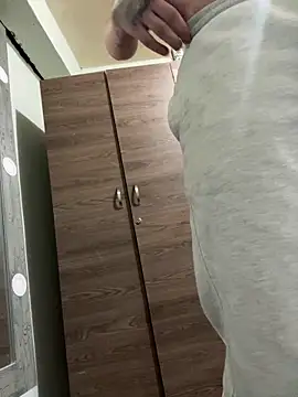 Andy12912 现场XXX聊天