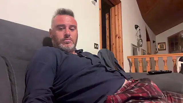 marcovik1 网络视讯表演