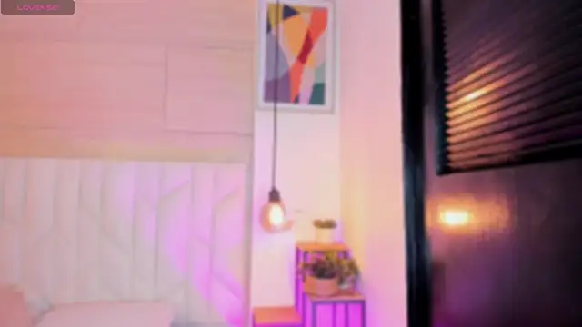 michele_jones: απευθείας συνομιλία ΧΧΧ