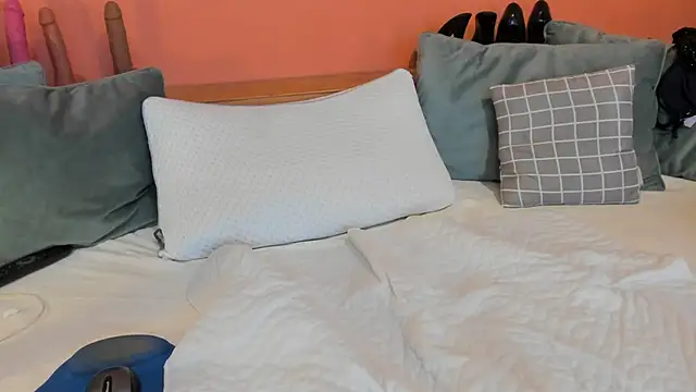 XXX chat uživo modela Dirty-Bya