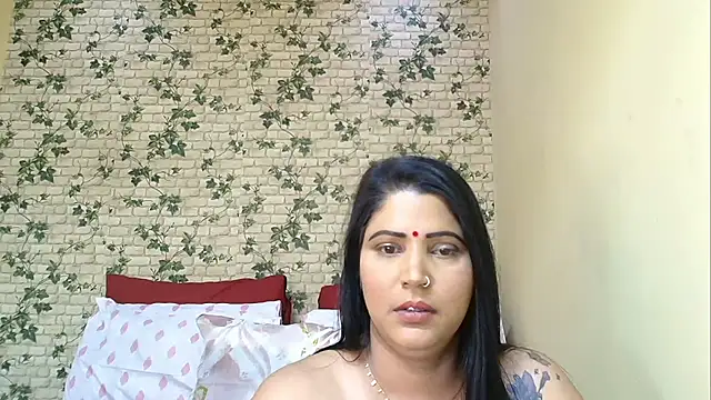 XIndianintimacy élő XXX-chatje