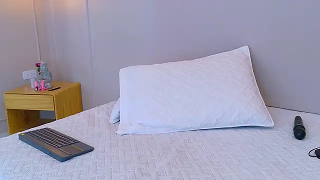 XXX chat uživo modela ElectraScot