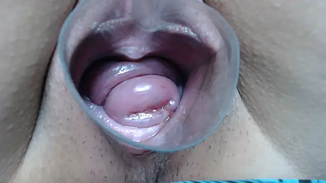 Pokazy przed kamerką – Princess_pussy01