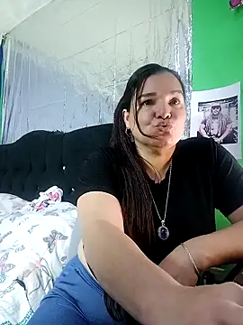 Zuleyka_69's Live XXX Chat