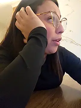 Chat XXX ao vivo de LizzRouse