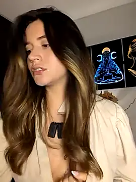 maliciaworld élő XXX-chatje