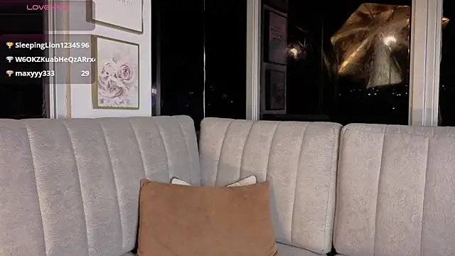 Daphne_chers Adlı Modelin Canlı XXX Sohbeti