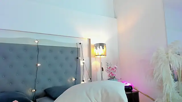 lea_walkerr élő XXX-chatje