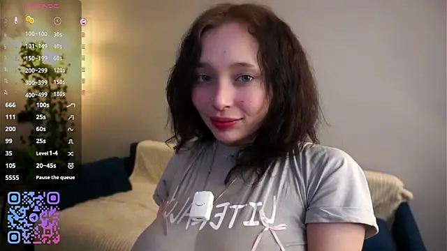 แชท XXX สดของ HannaHayles