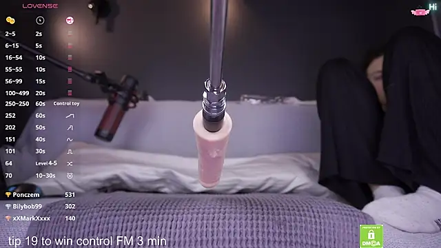 Black_and_Wh1te webcam show