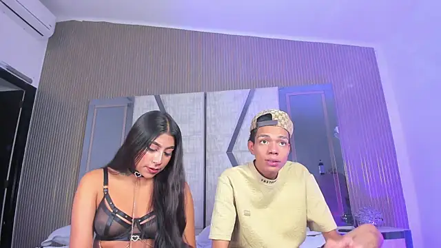 candyandmarilyn Show in webcam