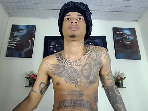 Tatoo_Noah Show Webcam