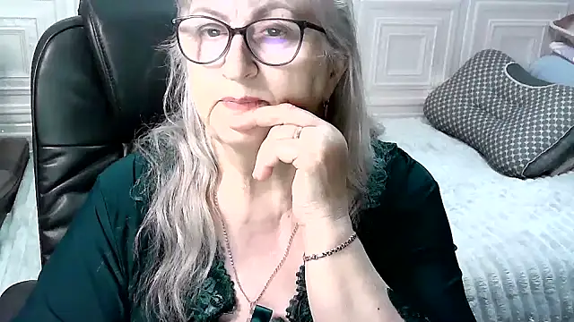 Pertunjukan Kamera Web LolkaAlyss