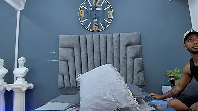 Pokazy przed kamerką – Robin_Rief